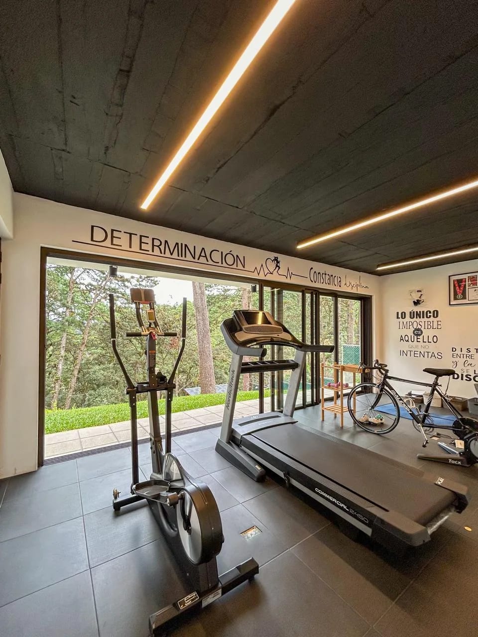 Espectacular casa en venta, Santa Rosalía, acceso por CES y zona 16 — Casa en Venta en Santa Rosalia La Laguna, Carretera a El Salvador, Guatemala, Ciudad — foto 17 de 17