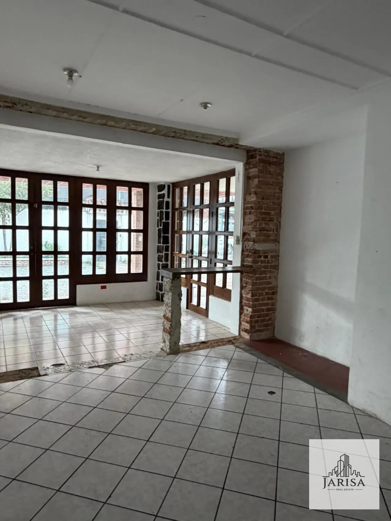 Casa Comercial en Renta — Casa en Alquiler en Zona 10, Guatemala, Ciudad — foto 5 de 10