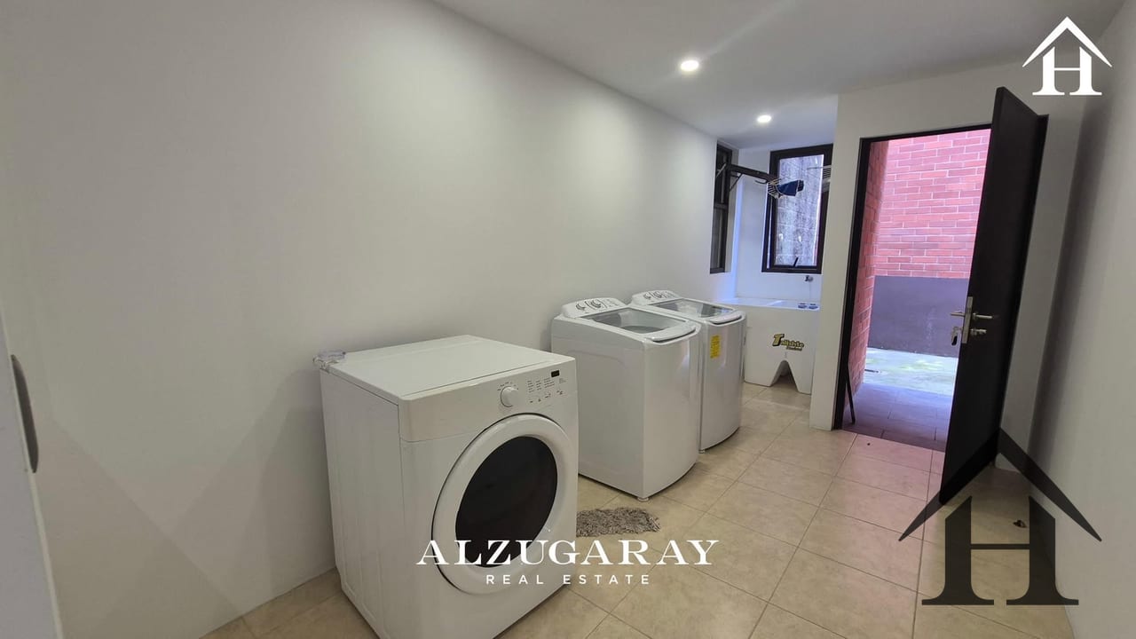 Casa a 10min de zona 10 Antaria Buena Vista — Casa en Venta en Santa Catarina Pinula, Guatemala, Ciudad — foto 13 de 15