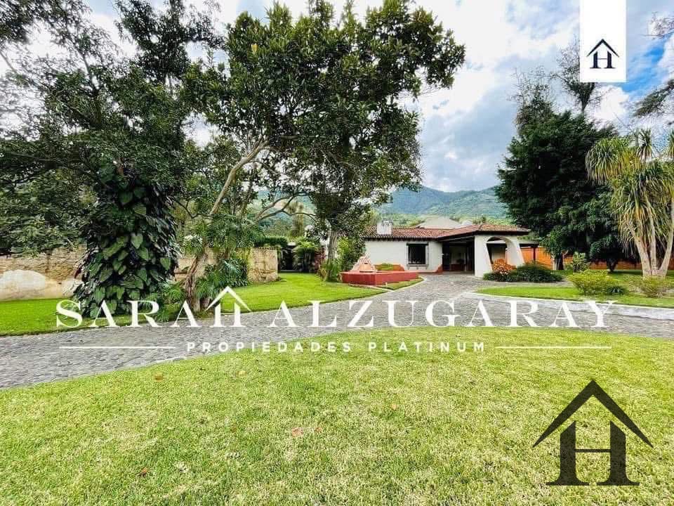 Casa espectacular 11,075 Vrs2 a 10 Min Antigua / Pastores — Casa en Venta en Antigua, Sacatepéquez — foto 1 de 14