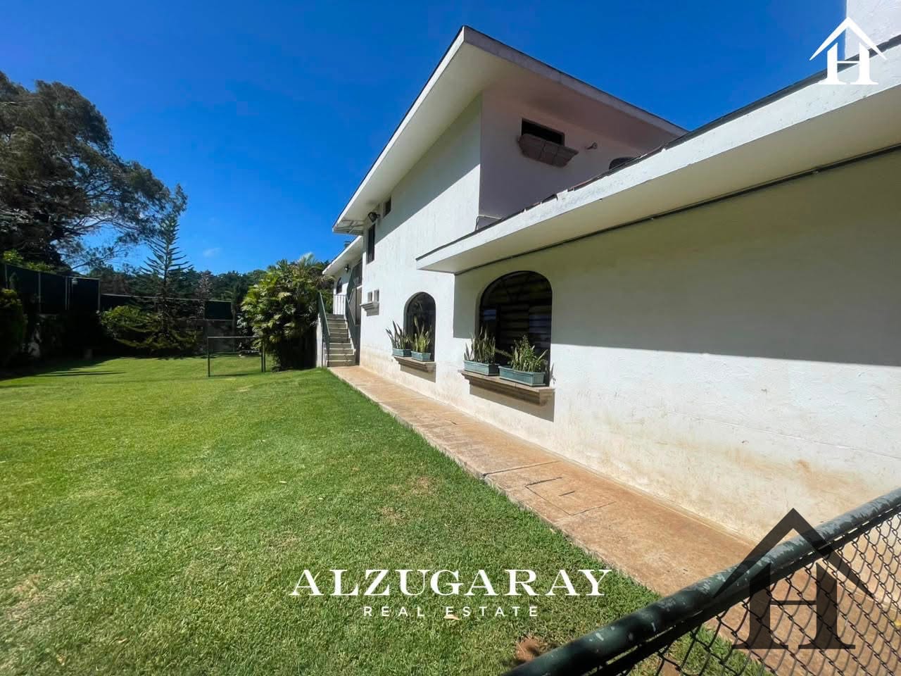 Casa espectacular 3,751 Vrs2 Muxbal — Casa en Venta en Muxbal, Guatemala, Ciudad — foto 12 de 14