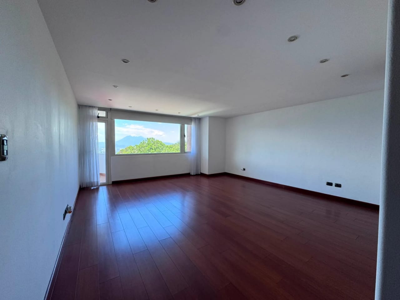 🏙️ Apartamento en Alquiler – Edificio Marqués, Zona 14 — Apartamento en Alquiler en Marqués, Zona 14, Guatemala, Ciudad — foto 5 de 17