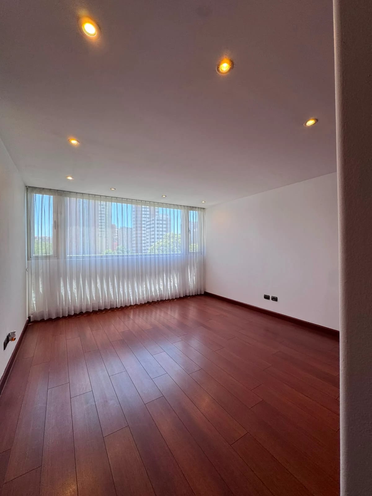 🏙️ Apartamento en Alquiler – Edificio Marqués, Zona 14 — Apartamento en Alquiler en Marqués, Zona 14, Guatemala, Ciudad — foto 10 de 17