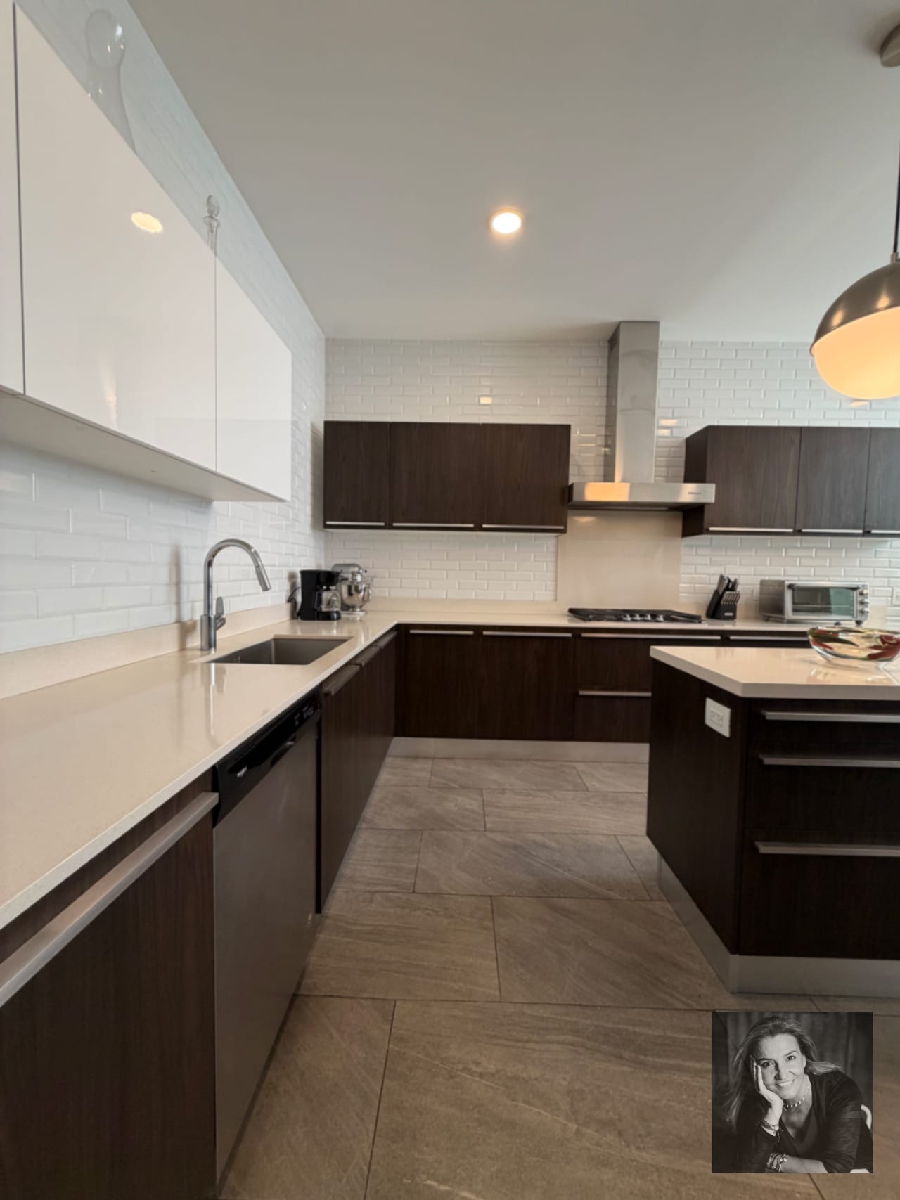 Lujoso Apartamento en Venta – Edificio en Vista Hermosa 1, Zona 15 — Apartamento en Venta en Zona 15, Guatemala, Ciudad — foto 3 de 17