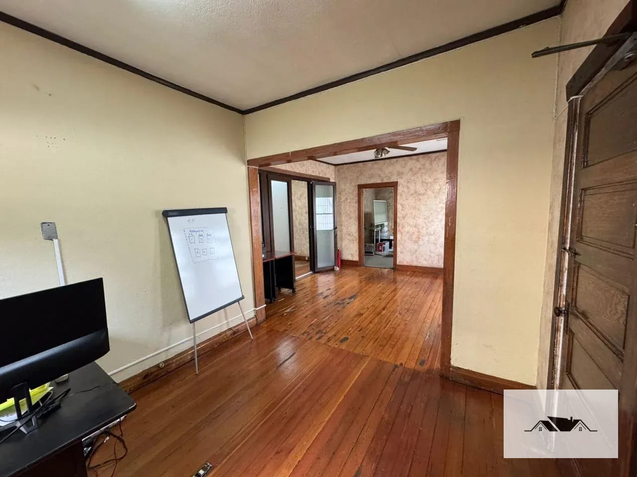 En Renta Casa Zona 13 Fuera de Garita — Casa en Alquiler en Zona 13, Guatemala, Ciudad — foto 1 de 10