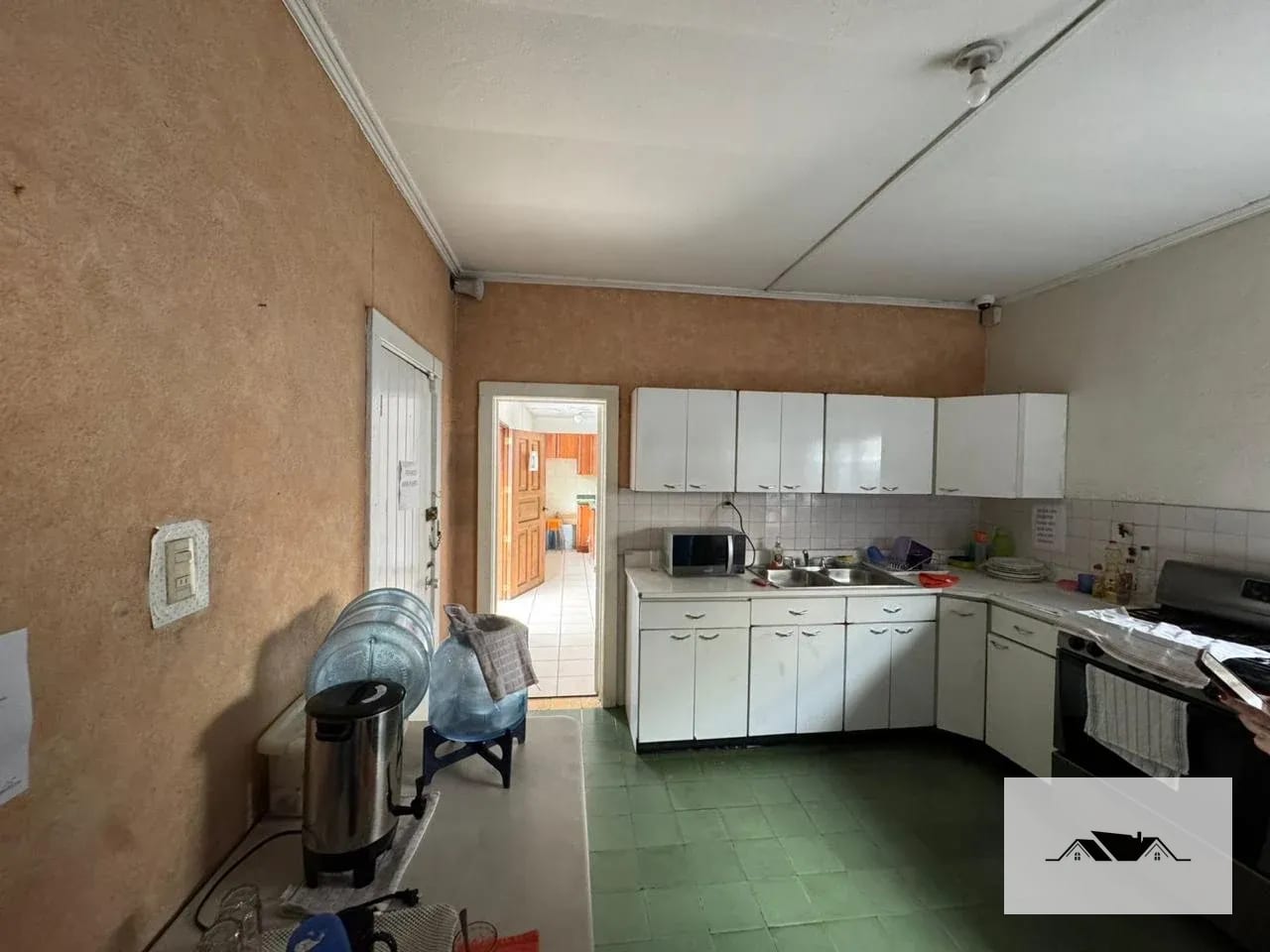 En Renta Casa Zona 13 Fuera de Garita — Casa en Alquiler en Zona 13, Guatemala, Ciudad — foto 6 de 10