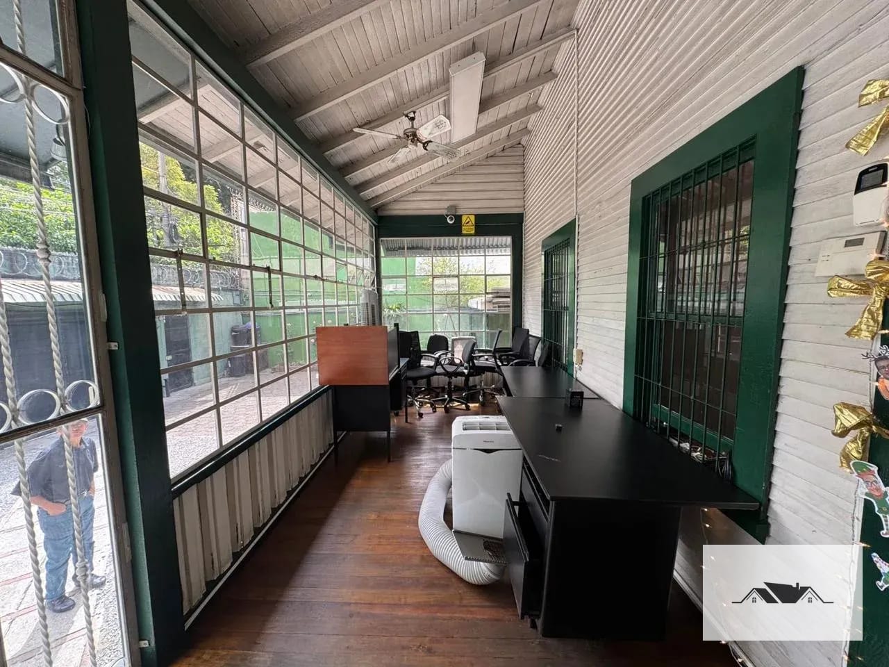 En Renta Casa Zona 13 Fuera de Garita — Casa en Alquiler en Zona 13, Guatemala, Ciudad — foto 4 de 10
