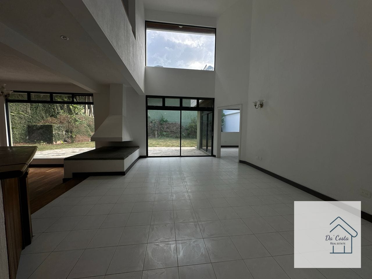 Casa en renta Lomas de San Rafaél — Casa en Alquiler en Lomas de San Rafael, Carretera a El Salvador, Guatemala, Ciudad — foto 3 de 16