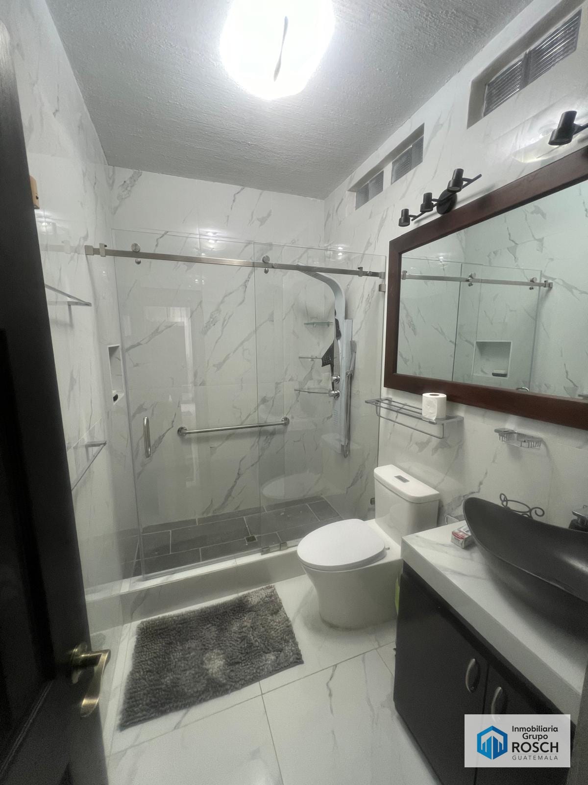 Casa Acogedora en Antigua Gardens — Casa en Venta en Antigua Gardens, Alotenango, Sacatepéquez — foto 9 de 17