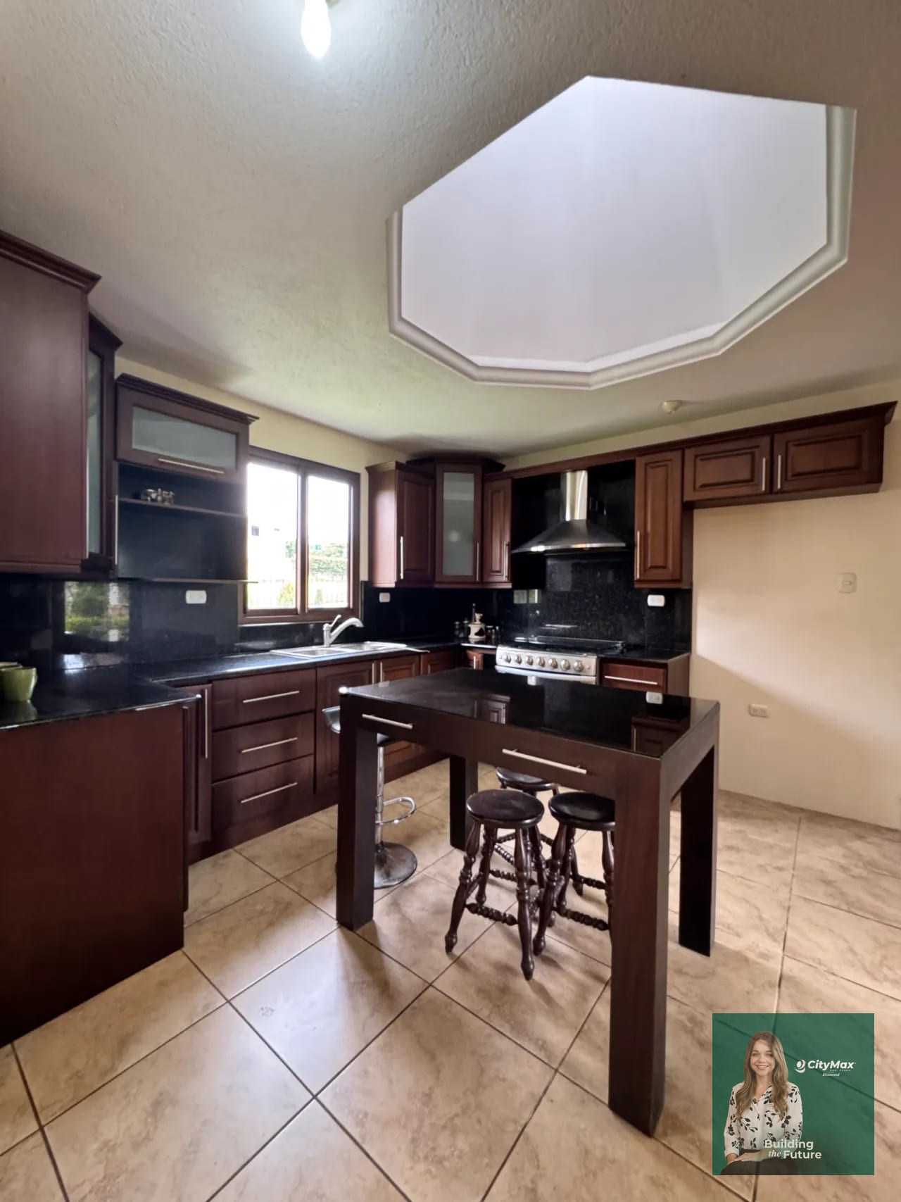 Hermosa casa en venta en Carretera a El Salvador — Casa en Venta en Real del Campo, Carretera a El Salvador, Guatemala, Ciudad — foto 4 de 15