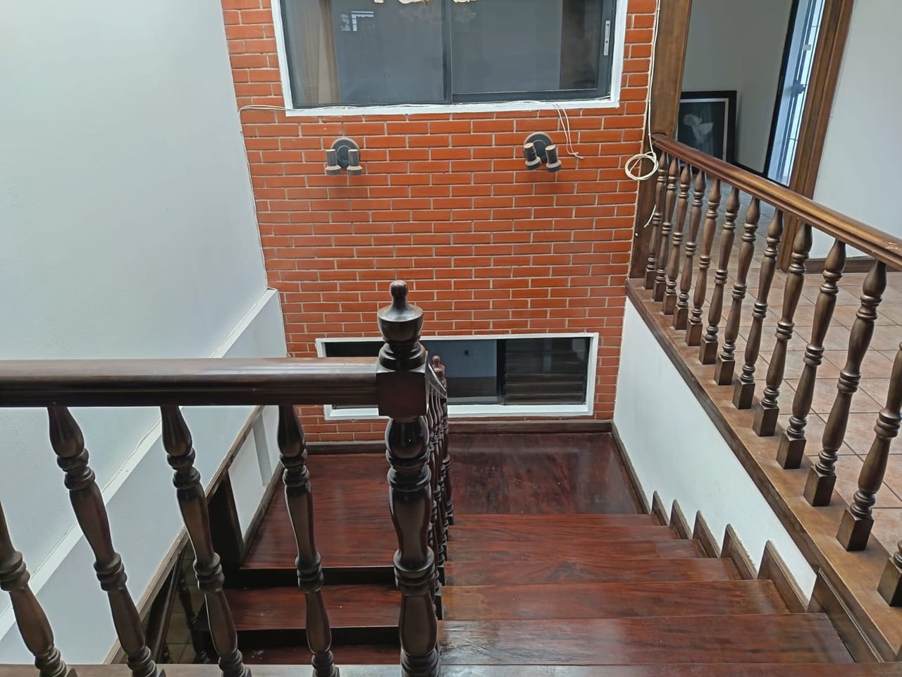 Venta amplia casa para vivienda u oficina zona 15, Colonia Tecún Umán (copia) — Casa en Venta en Zona 15, Guatemala, Ciudad — foto 6 de 17