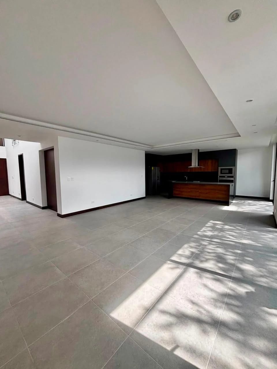 Casa en Renta Zona 10 cod.CC36803 — Casa en Alquiler en Zona 10, Guatemala, Ciudad — foto 4 de 13