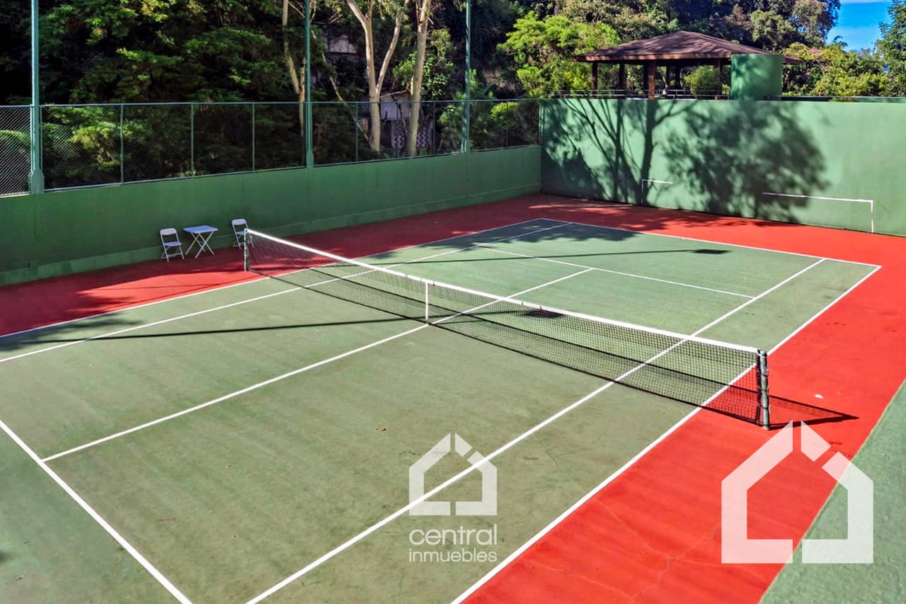 Amplia y exclusiva casa de 4 habitaciones en zona 14 — Casa en Venta en Zona 14, Guatemala, Ciudad — foto 15 de 16