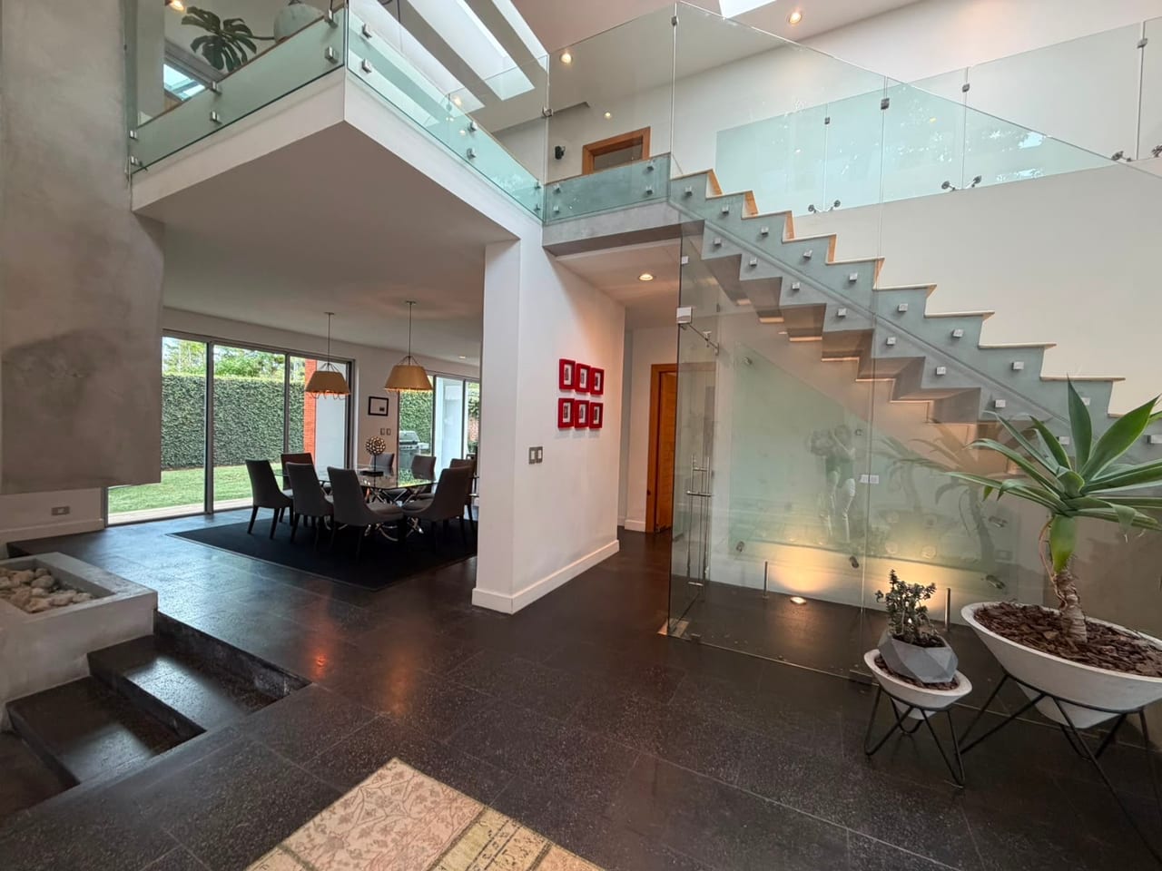 Casa en venta Las Luces km 13 — Casa en Venta en km 11-15, Carretera a El Salvador, Guatemala, Ciudad — foto 1 de 17