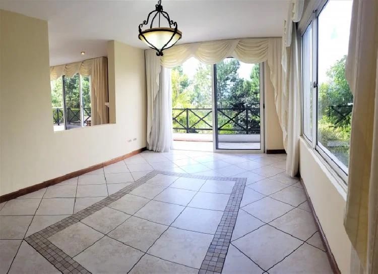 Hermosa casa en venta en San Lazaro zona 15 — Casa en Venta en San Lázaro, Zona 15, Guatemala, Ciudad — foto 4 de 10