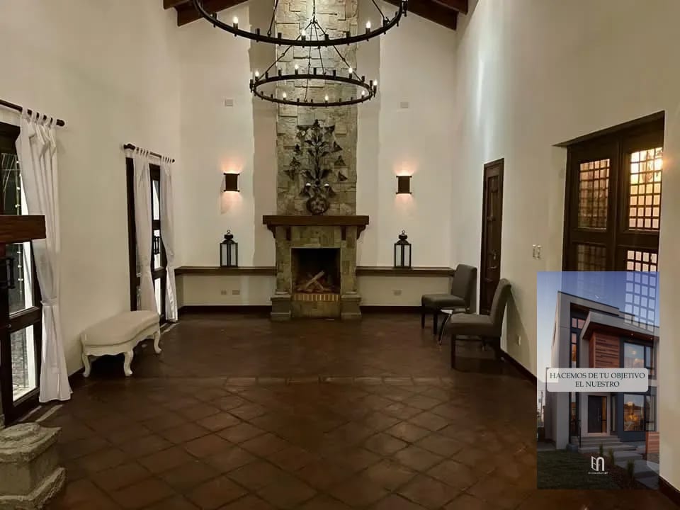 Casa de Lujo en Venta en Hacienda del Comendador | Antigua Guatemala | 451 m² | US$795,000 — Casa en Venta en Ciudad Vieja, Sacatepéquez — foto 2 de 15