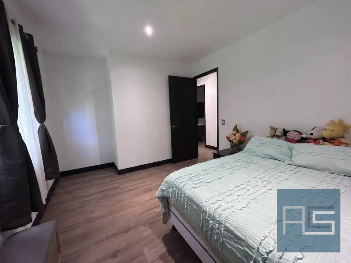 Amplio y moderno apartamento de 3 habitaciones con jardín en Venta, Edificio Vivalt, zona 10 — Apartamento en Venta en Zona 10, Guatemala, Ciudad — foto 14 de 17