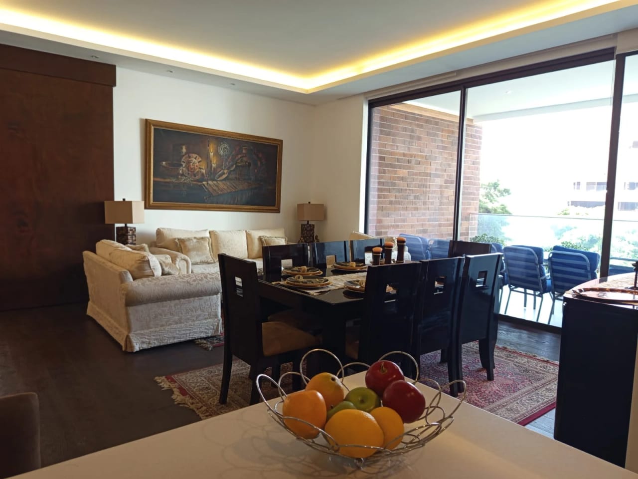 Apartamento en Zona 14 (renta Amueblado /con Opción a Venta) — Apartamento en Alquiler en Zona 14, Guatemala, Ciudad — foto 1 de 17