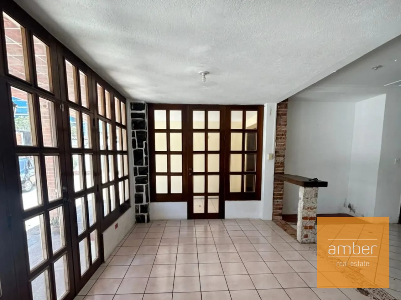 Casa en zona 10 — Casa en Alquiler en Zona 10, Guatemala, Ciudad — foto 4 de 9