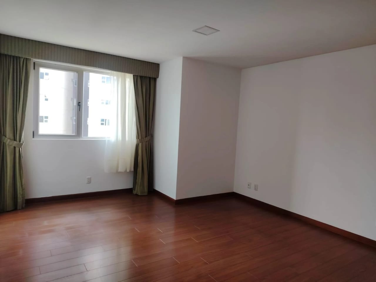 Apartamento en Alquiler – Edificio Botticelli 2, Zona 15 — Apartamento en Alquiler en Botticelli II, Zona 15, Guatemala, Ciudad — foto 5 de 15