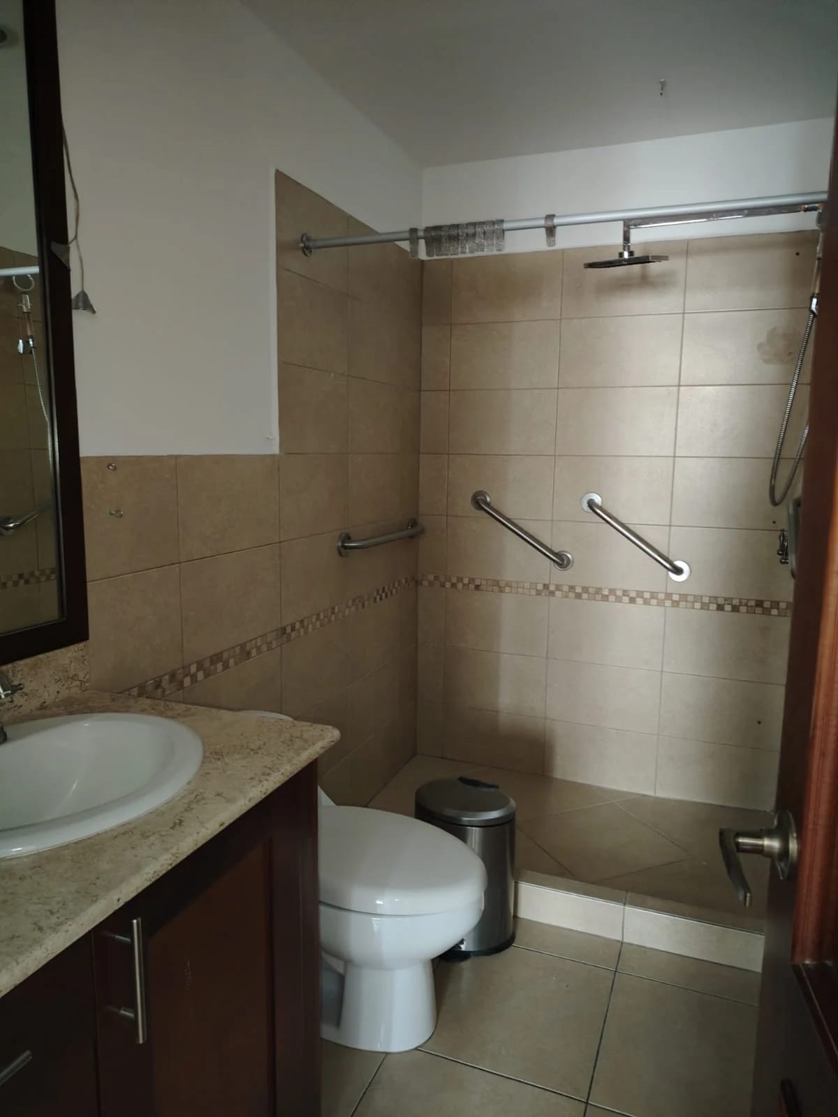 Apartamento en Alquiler – Edificio Botticelli 2, Zona 15 — Apartamento en Alquiler en Botticelli II, Zona 15, Guatemala, Ciudad — foto 7 de 15