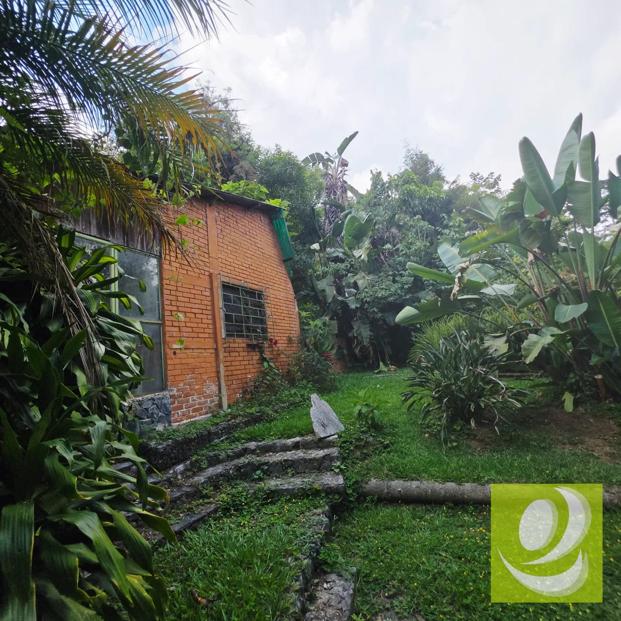 Venta Casa Invierte en una joya campestre con potencial comercial — Casa en Venta en Santa Elena Barillas, Guatemala, Ciudad — foto 5 de 7