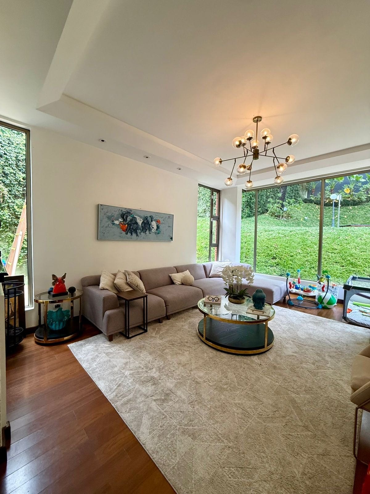 Casa en venta | 4 habitaciones | 5 parqueos | Jardin | Vista Hermosa 2, zona 15 — Casa en Venta en Vista Hermosa II, Zona 15, Guatemala, Ciudad — foto 3 de 12