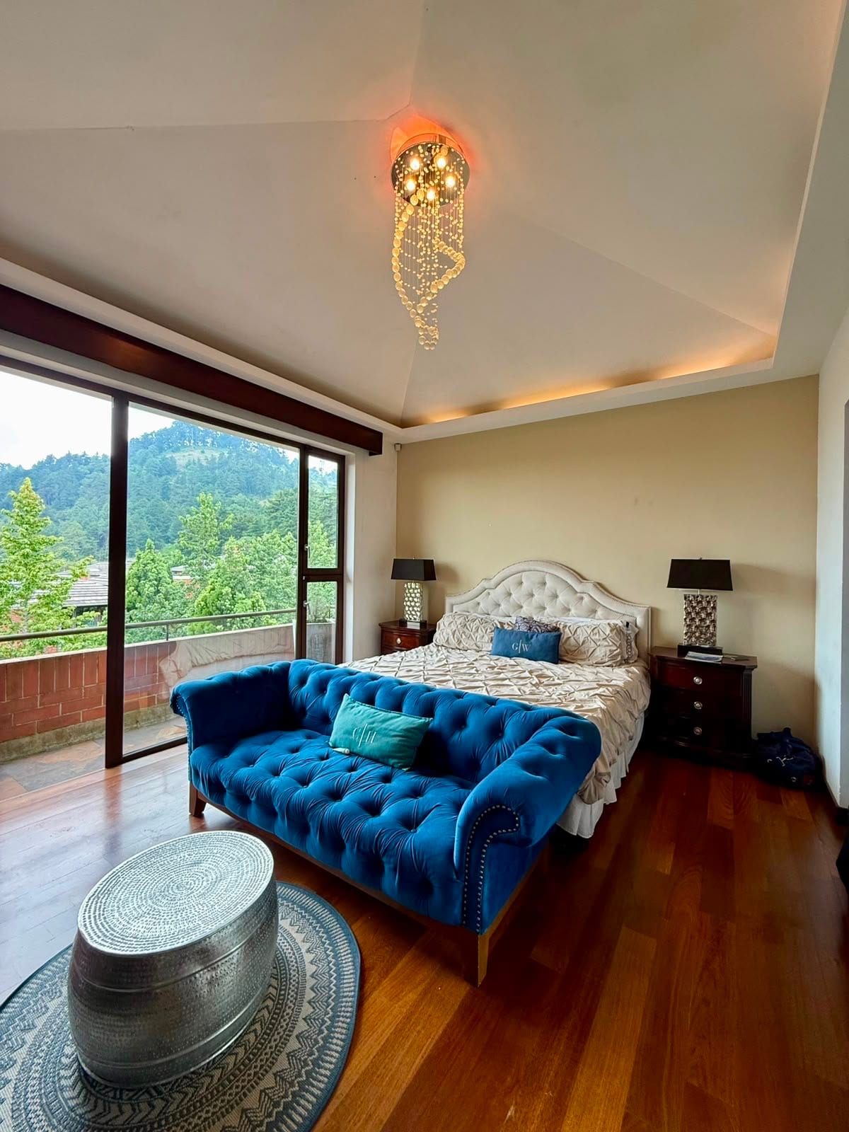 Casa en venta | 5 hab | jardín | 6 parqueos | Residencias Concepcion — Casa en Venta en Pradera Concepción, Carretera a El Salvador, Guatemala, Ciudad — foto 10 de 17