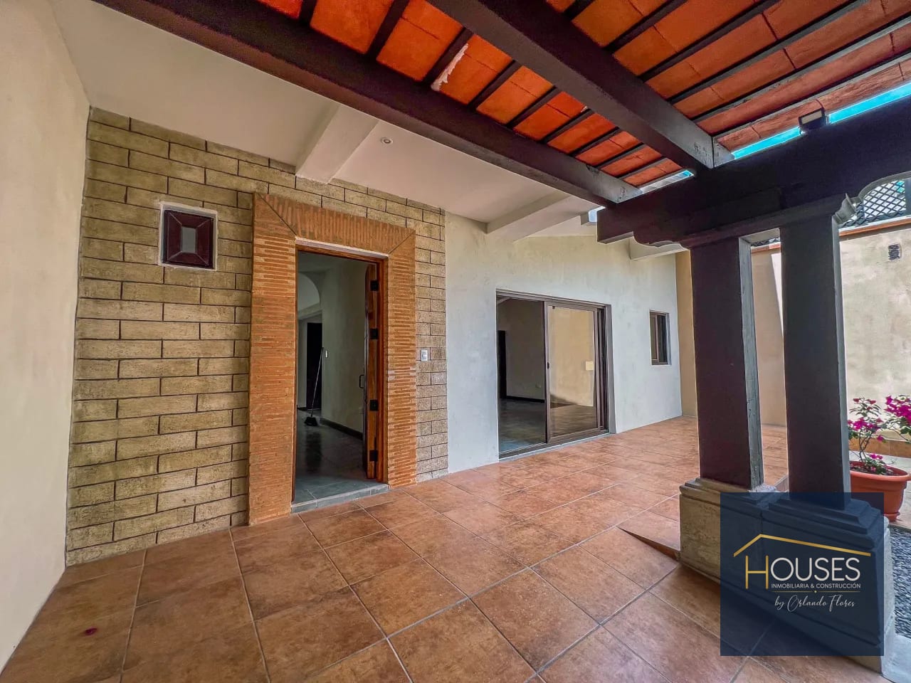 Vendo Casa en El Panorama, Antigua Guatemala — Casa en Venta en Antigua, Sacatepéquez — foto 1 de 17