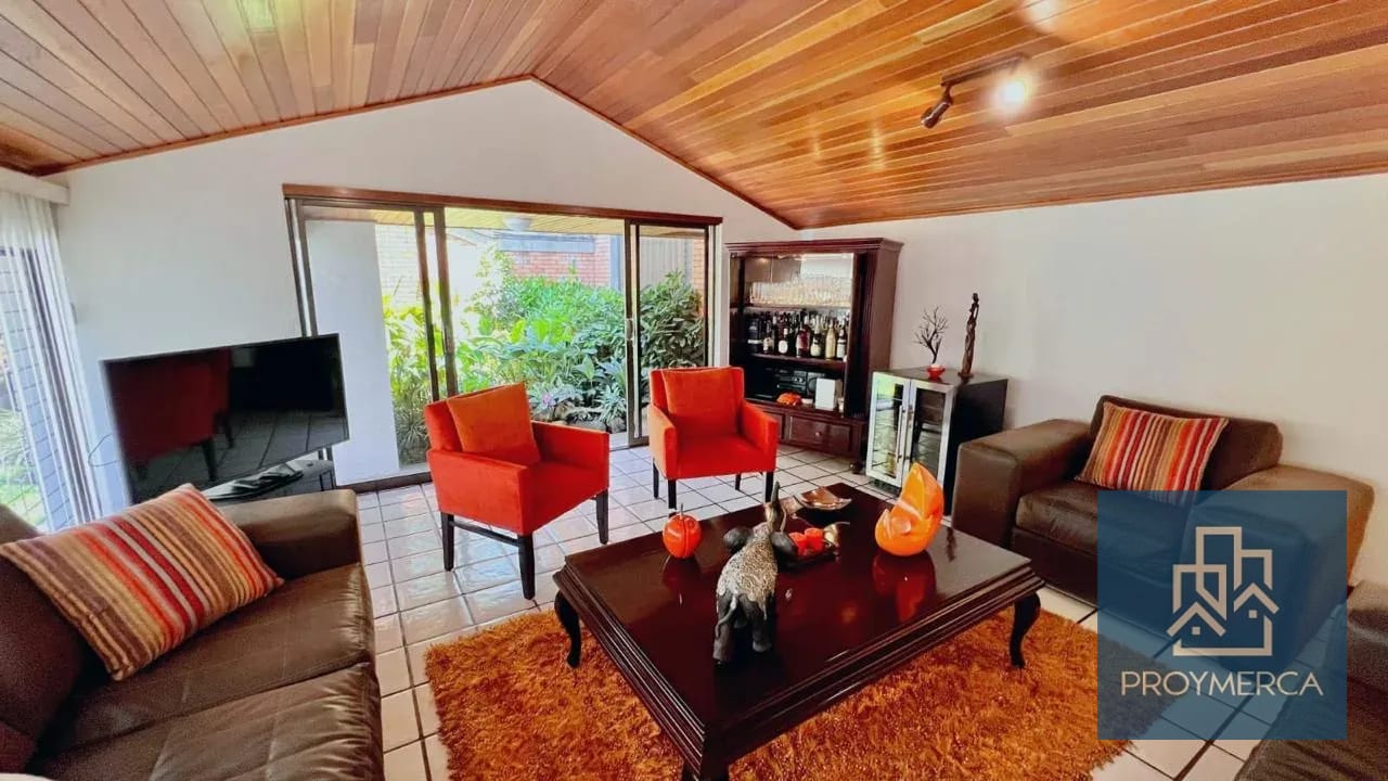 Casa en venta, Área residencial, Zona 15 por San Lázaro | Fuera de garita — Apartamento en Venta en Zona 15, Guatemala, Ciudad — foto 1 de 15