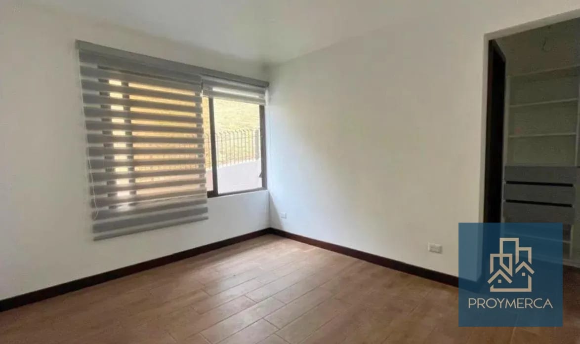 Casa rodeado de áreas verdes en alquiler, Condominio La Reserva II, Lomas de San Isidro, Zona 16 — Apartamento en Alquiler en Zona 16, Guatemala, Ciudad — foto 6 de 11