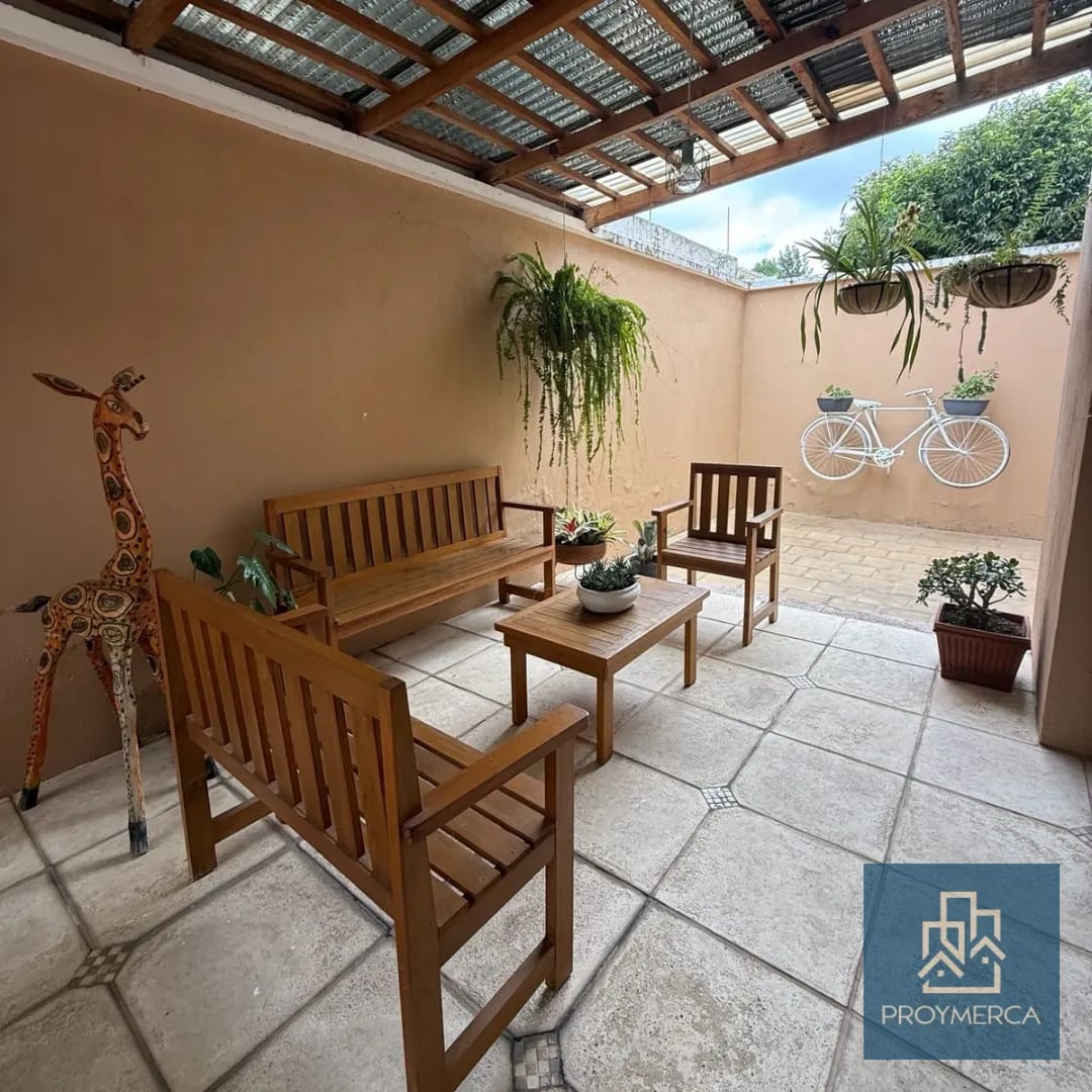 Casa en Venta, Residenciales Jardines de San Isidro, Zona 16 — Casa en Venta en Jardines de San Isidro, Zona 16, Guatemala, Ciudad — foto 10 de 13