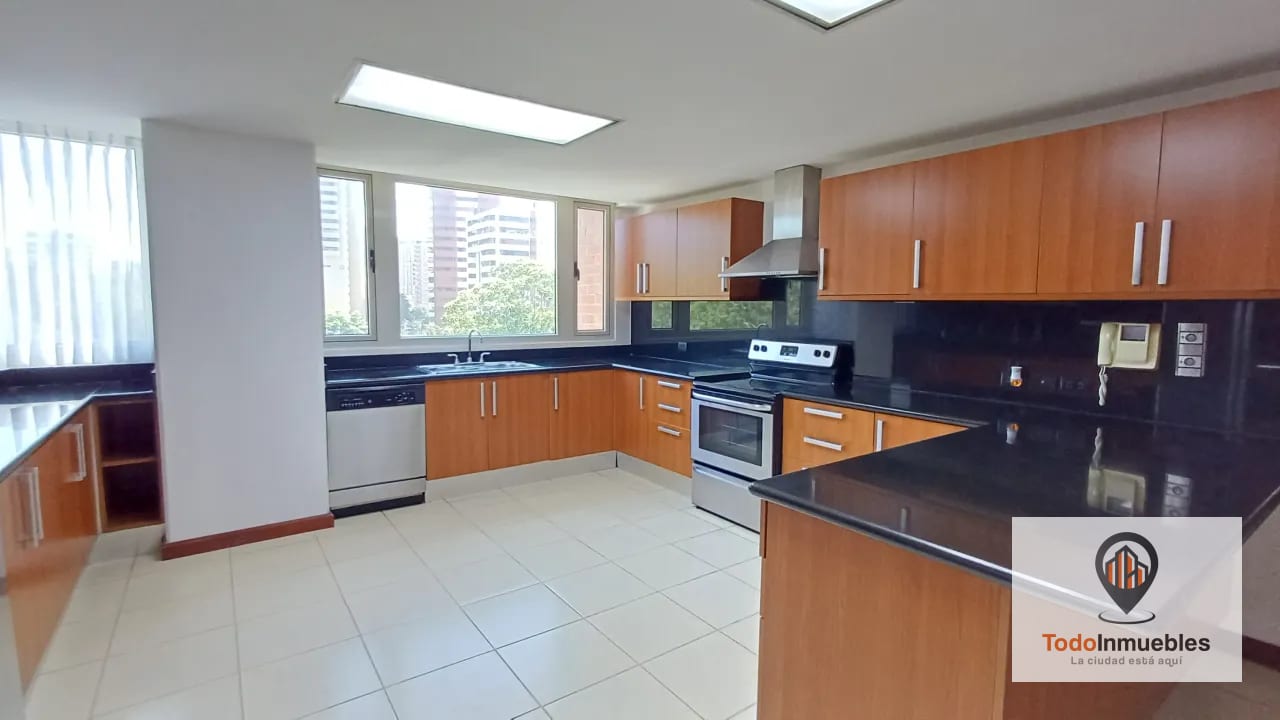 Apartamento en Renta en Marqués del Valle z14 — Apartamento en Alquiler en Marqués del Valle, Zona 14, Guatemala, Ciudad — foto 9 de 17