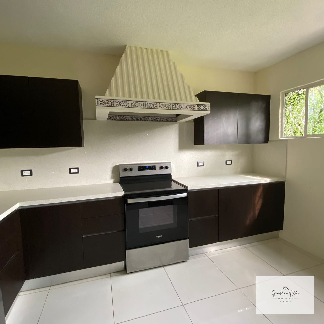 Casa en Oakland para vivienda zona 10 — Casa en Alquiler en Zona 10, Guatemala, Ciudad — foto 9 de 9