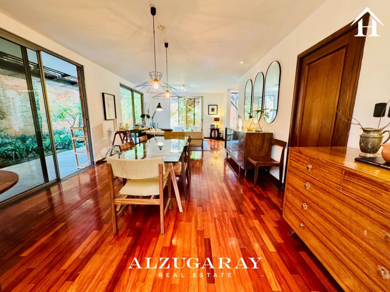 Casa en Venta con Amplio Jardín 3 Hab.| Condominio Exclusivo CAES — Casa en Venta en Carretera a El Salvador, Guatemala, Ciudad — foto 3 de 12