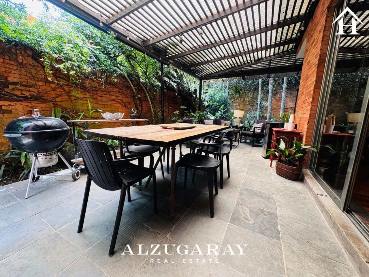 Casa en Venta con Amplio Jardín 3 Hab.| Condominio Exclusivo CAES — Casa en Venta en Carretera a El Salvador, Guatemala, Ciudad — foto 6 de 12