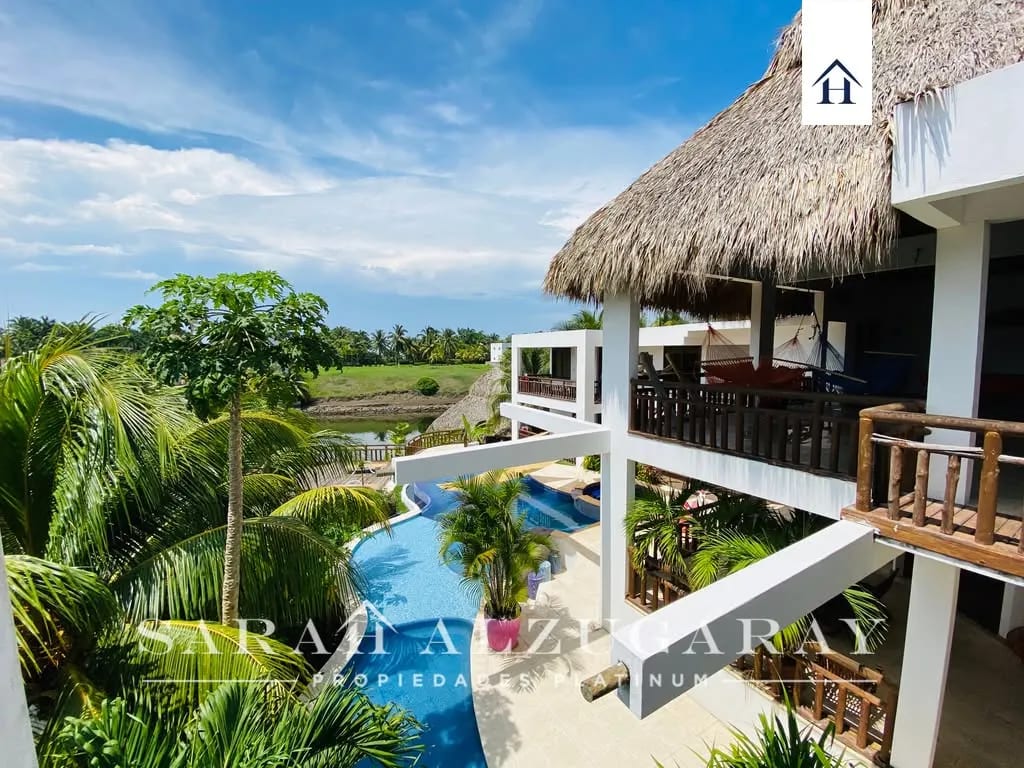 Casa de Playa a Orilla del Canal 9 Hab | Marina del Sur Juan Gaviota — Casa vacacional en Venta en Juan Gaviota Marina del Sur, Puerto San José, Escuintla — foto 3 de 11
