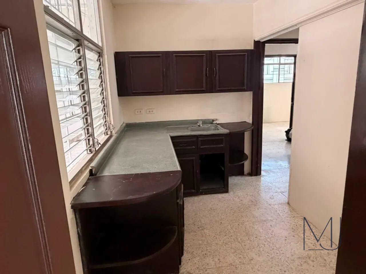 Casa Comercial en Alquiler | Calle Mariscal | Zona 11 | 860 m² — Casa en Alquiler en Colonia Mariscal, Zona 11, Guatemala, Ciudad — foto 7 de 14