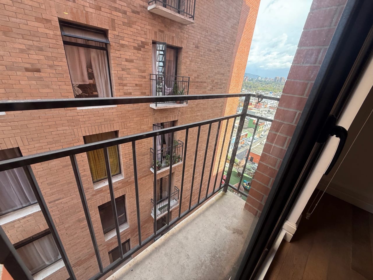 Vendo apartamento en Zona 5 EDIFICIO MODERNO BUEN PRECIO!! — Apartamento en Alquiler en Céntrico, Zona 5, Guatemala, Ciudad — foto 4 de 17