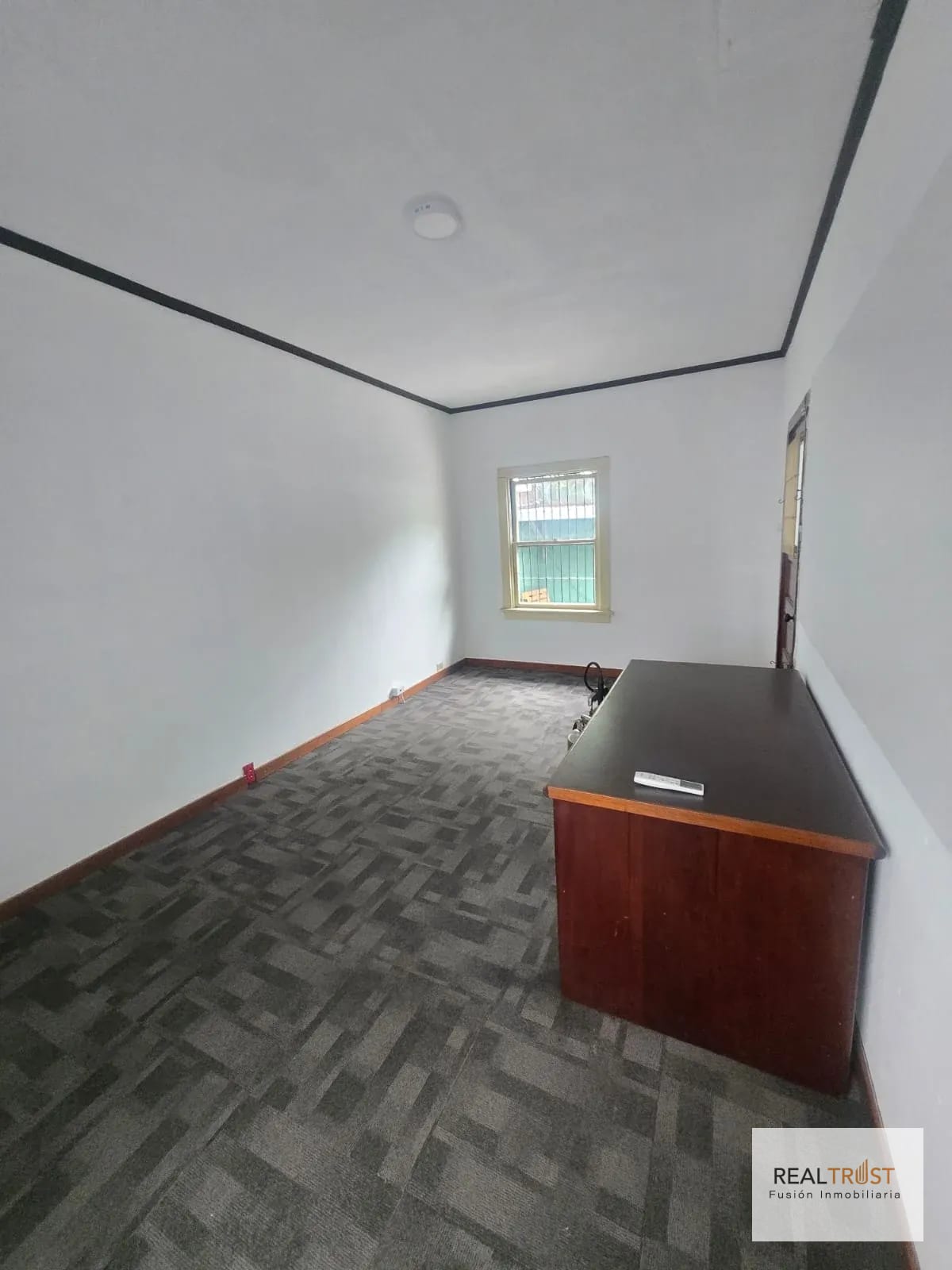 Casa para oficinas en zona 13 a pocos pasos de las Américas — Casa en Alquiler en Zona 13, Guatemala, Ciudad — foto 11 de 11