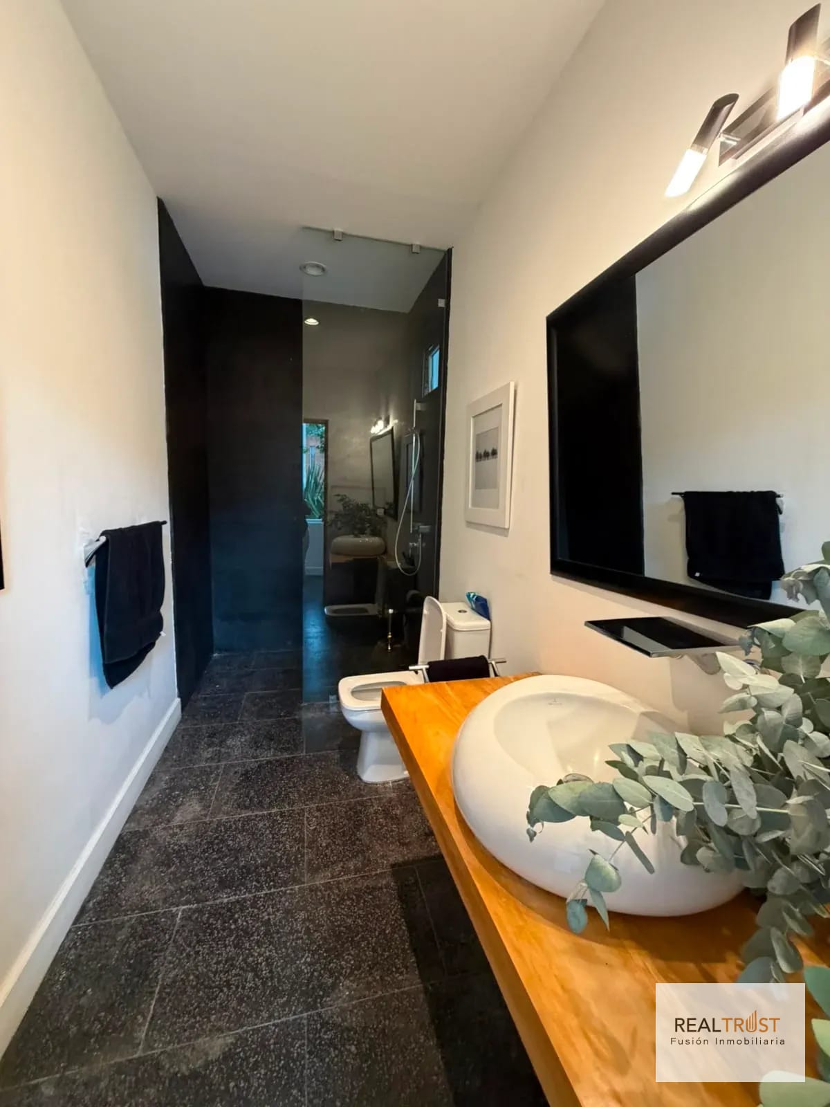 Casa en Venta las Luces KM 13 CAES — Casa en Venta en Las Luces, Carretera a El Salvador, Guatemala, Ciudad — foto 11 de 17