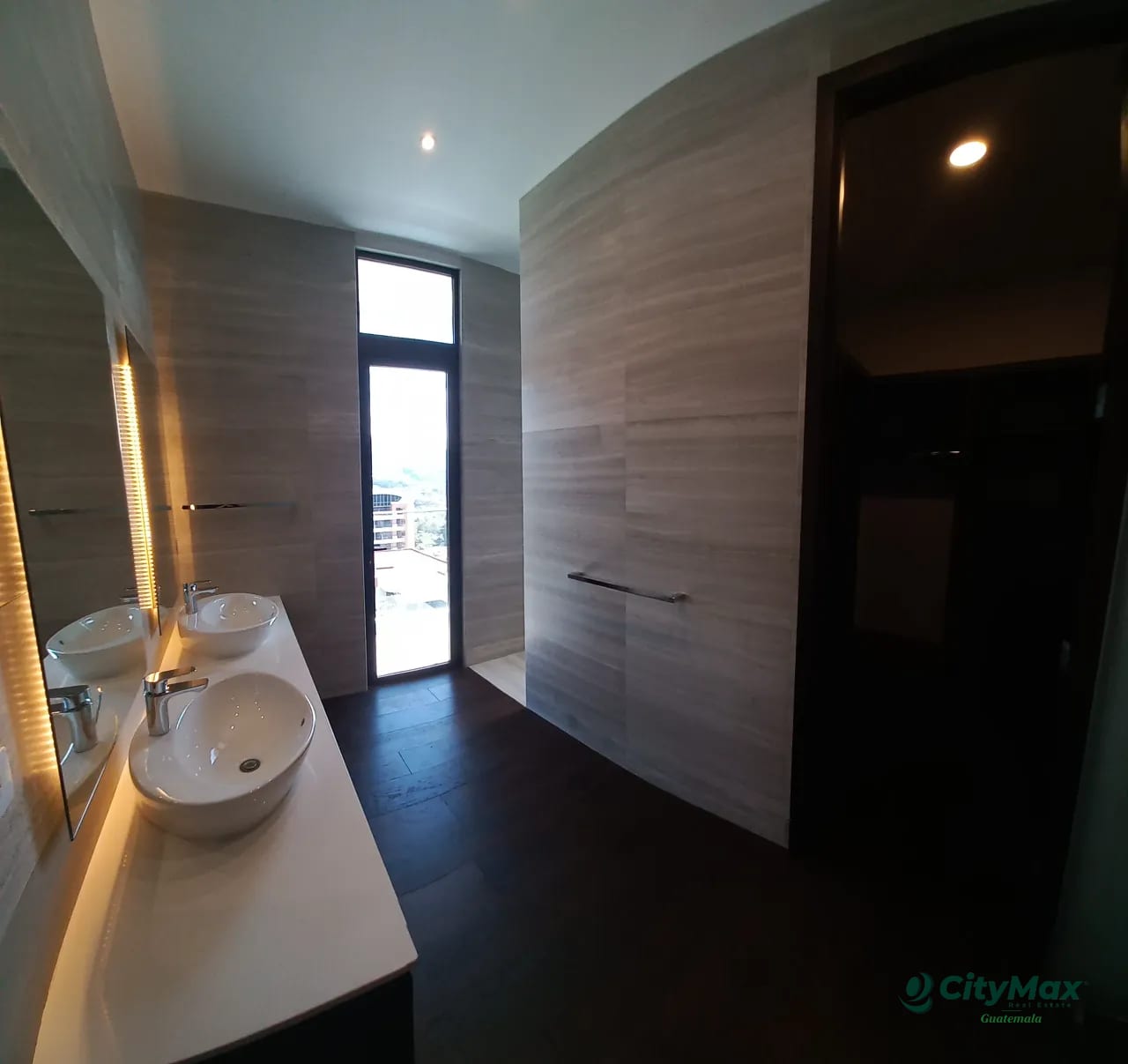 Apartamento en venta o Alquiler en zona 14 Guatemala — Apartamento en Venta en Echo, Zona 14, Guatemala, Ciudad — foto 7 de 10