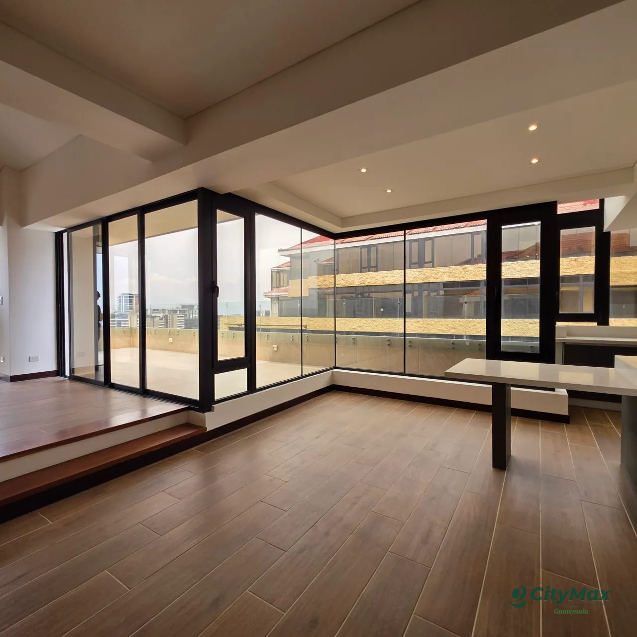 PentHouse en Venta en Oakland Zona 10 Guatemala — Apartamento en Venta en Oakland I, Zona 10, Guatemala, Ciudad — foto 14 de 16
