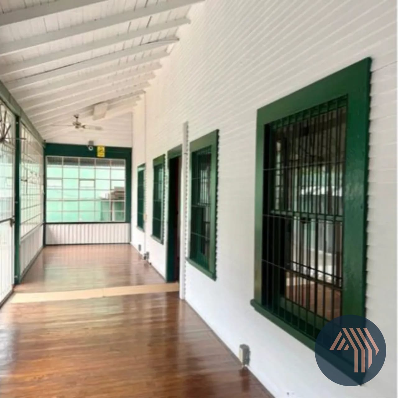 Alquiler de Amplia y Céntrica Casa - Zona 13 — Casa en Alquiler en Zona 13, Guatemala, Ciudad — foto 2 de 10