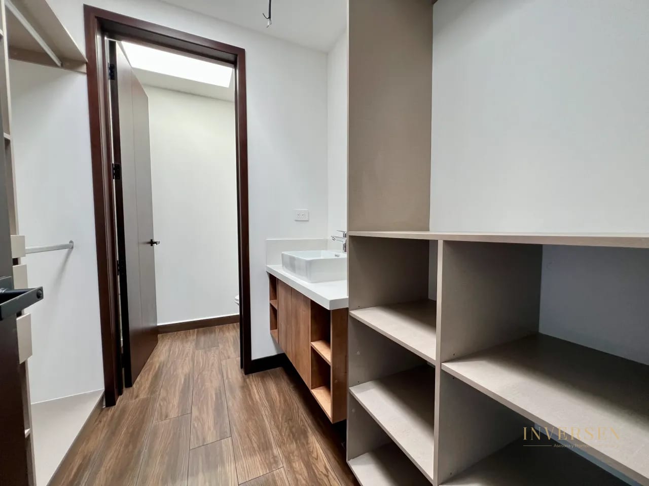 Casa en venta en zona 10 - Molie — Casa en Venta en Zona 10, Guatemala, Ciudad — foto 11 de 16