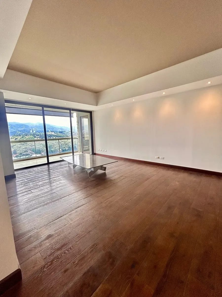 Lindo Apartamento en Venta en Tiffany 5ta con vista a la Cañada — Apartamento en Venta en Tiffany 5ta Avenida, Zona 14, Guatemala, Ciudad — foto 6 de 16