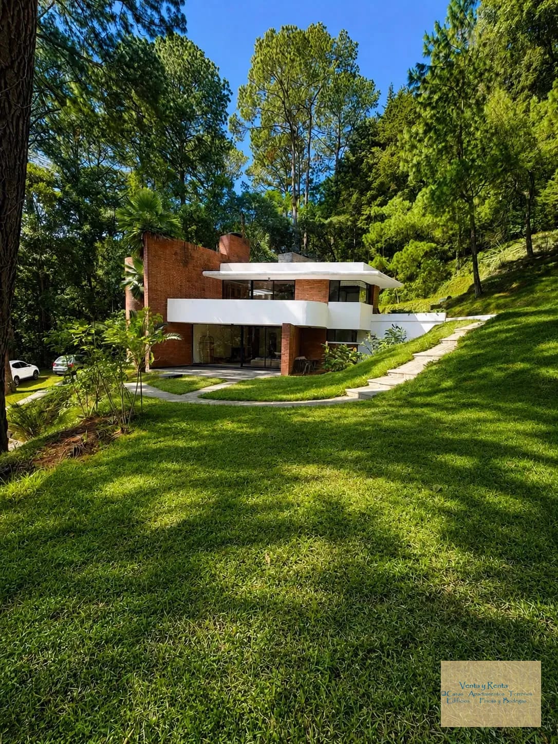 Casa Rodeada de Naturaleza Km 24.5 Carretera Interamericana — Casa en Venta en Labor de Castilla, San Lucas Sacatepéquez, Sacatepéquez — foto 1 de 12