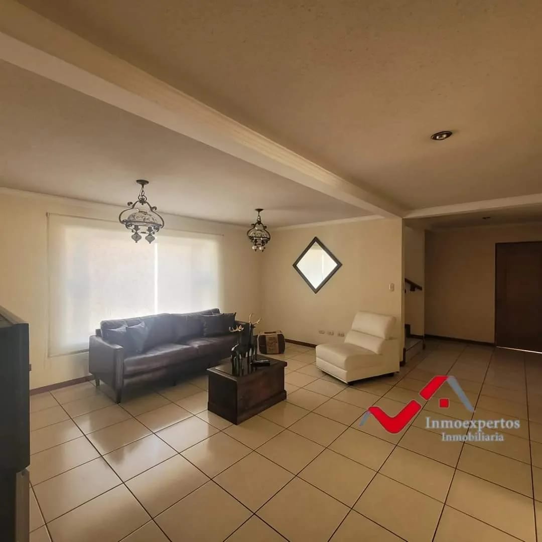 Casa en Venta San Cristóbal, Zona 8 de Mixco — Casa en Venta en San Raimundo, Guatemala, Ciudad — foto 2 de 17