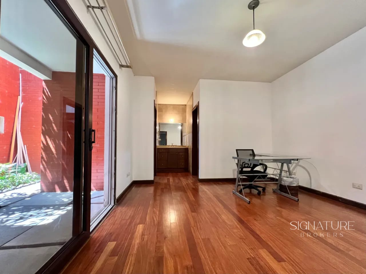 Casa en Venta - San Rafael Km. 8.5 CES — Casa en Venta en San Rafael, Carretera a El Salvador, Guatemala, Ciudad — foto 8 de 12