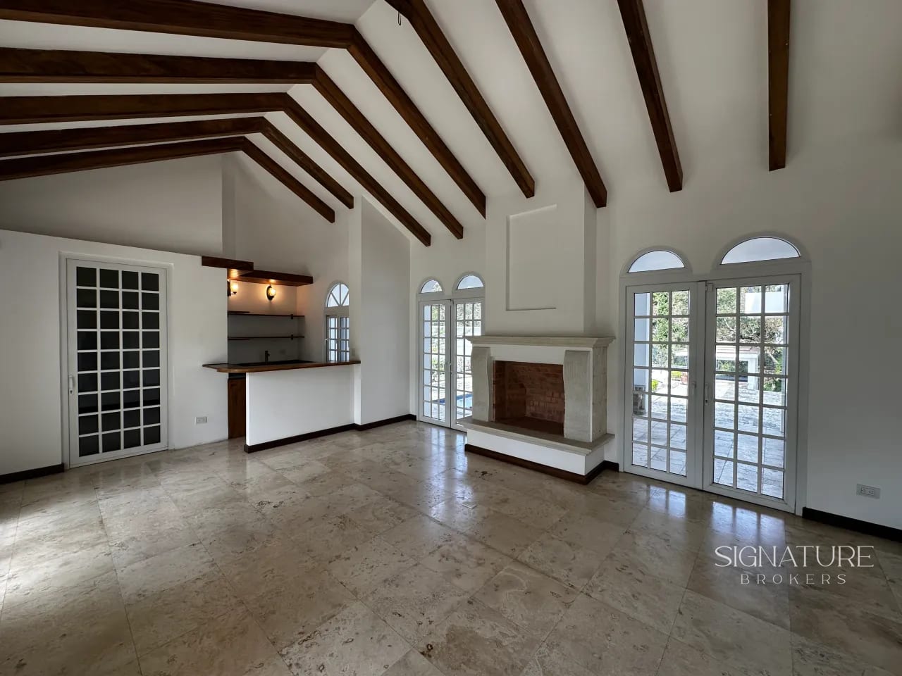 Casa en Venta - Foresta de Cayalá, Z.16 — Casa en Venta en Foresta de Cayalá, Zona 16, Guatemala, Ciudad — foto 3 de 17